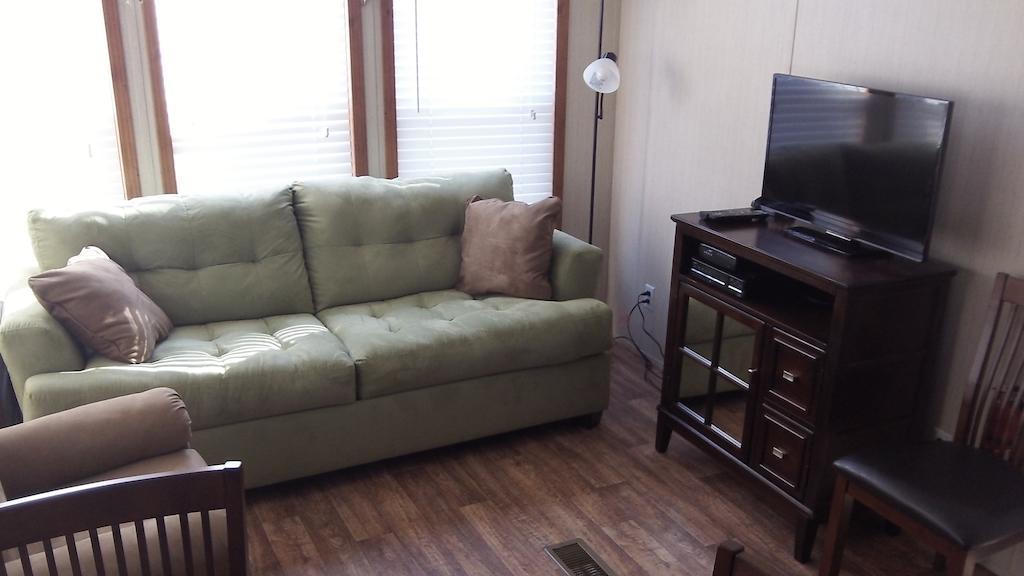 Kenwood Rv Resort La Feria Room photo